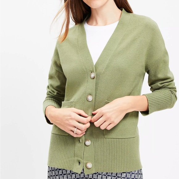 Nwt loft, outlet button up cardigan size small olive green - Picture 1 of 7